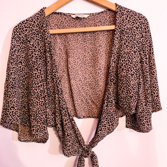 CROP TIE TOP - Cheetah Print - Small - American Eagle - Picture 2 of 5